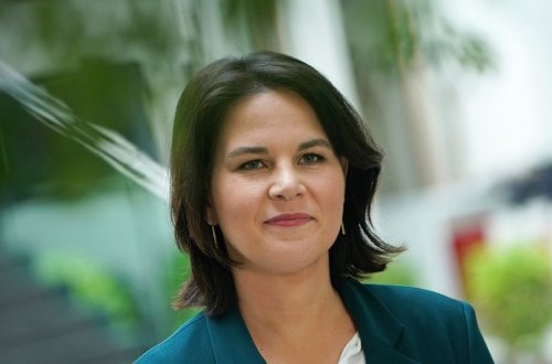 Almaniyanın xarici işlər naziri: “Putinin nüvə təhdidlərini ciddi qəbul edirik”