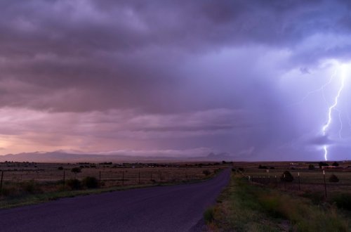 Sabahdan güclü külək əsəcək, şimşək çaxacaq, yağış yağacaq - XƏBƏRDARLIQ