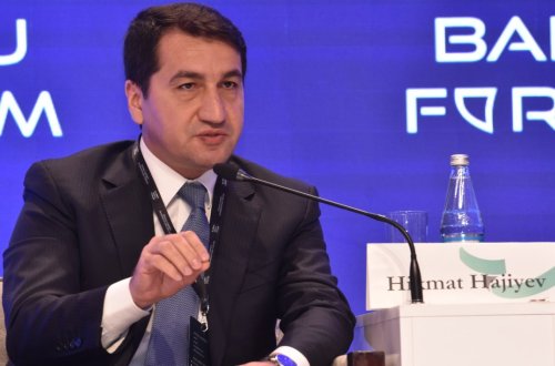 Hikmət Hacıyev Edillidəki kütləvi məzarlıqla bağlı paylaşım edib