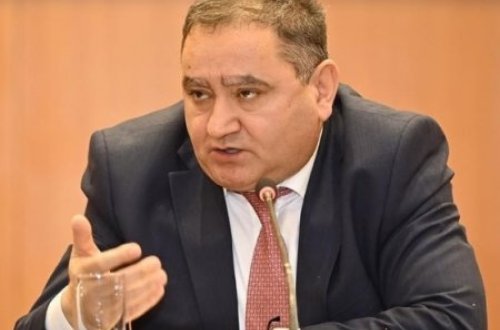 Əqrəba Universiteti, yoxsa 