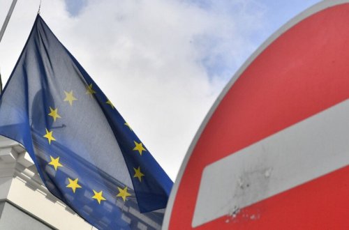 Евросоюз планирует запретить экспорт в Россию деталей для самолетов