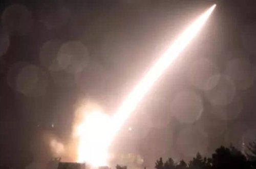 Cənubi Koreya və ABŞ Yapon dənizinə raket atıb