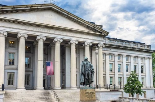 ABŞ-ın borcu ilk dəfə 31 trilyon dolları keçib