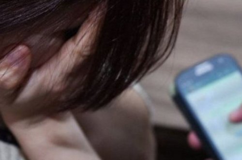 Sevgilisinin şantaj etdiyi 63 yaşlı qadın polisə müraciət etdi