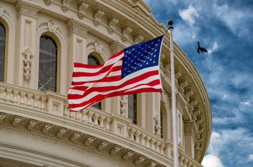 KİV: “Respublikaçılar ABŞ Konqresinə nəzarəti ələ keçirə bilər”