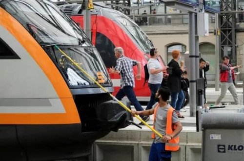 Almaniyanın şimalında qatarların hərəkəti dayandırılıb