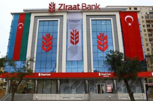 “Ziraat Bank”ın Bakı şefi haqda dəhşətli iddialar – FOTOFAKT