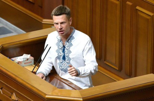 Ukraynalı deputat: “Bakı ilə İrəvan arasında sülh ərazi bütövlüyünə əsaslanmalıdır”