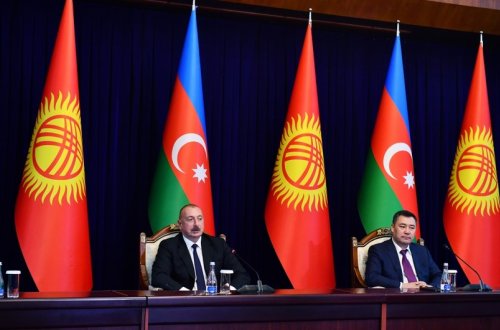 Dövlət başçısı: 