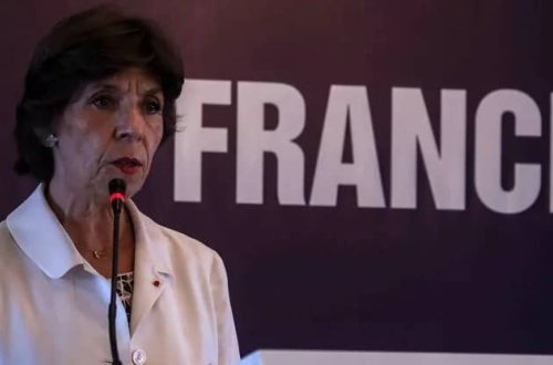 İran 5 Fransa vətəndaşını həbs edib