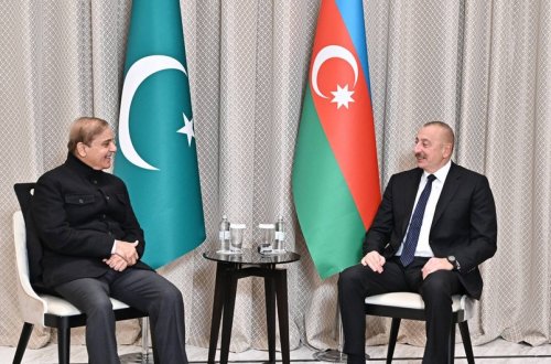 Azərbaycan Prezidenti Astanada Pakistanın Baş naziri ilə görüşüb - YENİLƏNİB