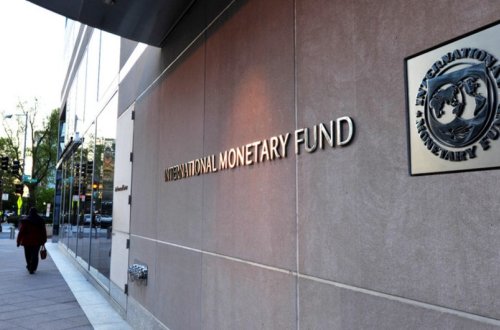 BVF dövlətləri büdcə xərclərini məhdudlaşdırmağa çağırıb