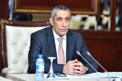 Deputat müəllimlik ixtisasını bitirənlər üçün işə qəbulda imtahanların ləğvini istəyir