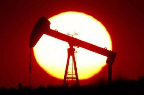 Ərəb ölkələri OPEC-ın hasilatı azaltmaq qərarını dəstəkləyib