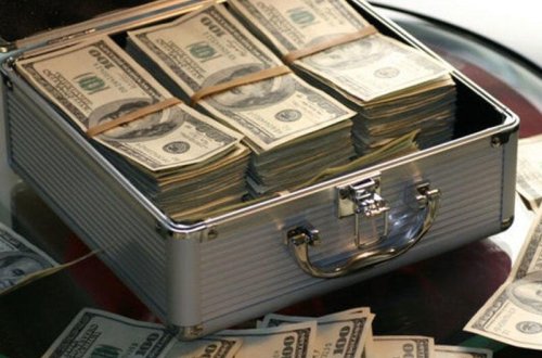 “Taliban” 250 min dolların İrana keçirilməsinin qarşısını aldı