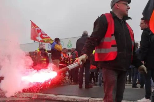 Fransada tətil dalğası yayılır: İctimai işçilər aksiyaya QOŞULDU