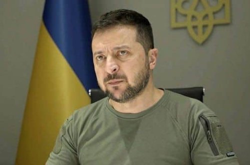 Zelenski 2507 nəfərə qarşı sanksiya tətbiq edilməsi haqqında fərman imzalayıb