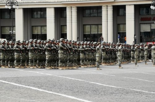Gürcüstan 2023-cü ildə müdafiə qüvvələrinin şəxsi heyətinin sayını artırmayacaq