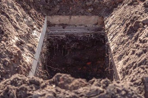 100 min manat qarşılığında diri-diri basdırılacaq müştərilər axtarırlar