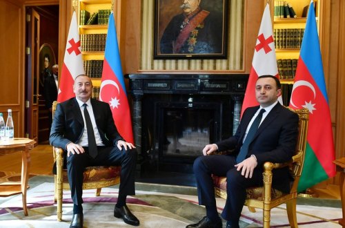 İlham Əliyev və İrakli Qaribaşvilinin Mçxetada birgə işçi naharı olub