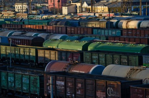 Finlandiya Rusiyaya dəmir yolu ilə yük daşımalarını dayandıracaq