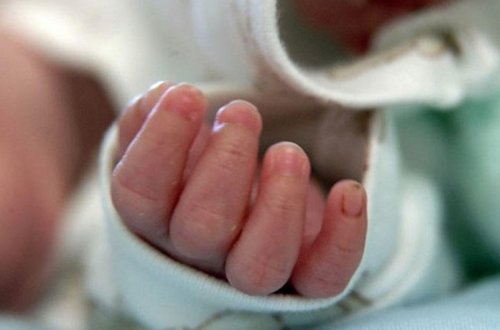 Yaponiyada yeni doğulan uşaq üçün 670 dollar müavinət veriləcək