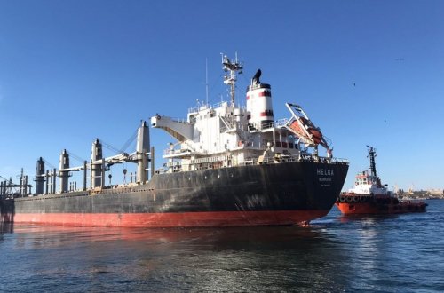 Семь судов доставят украинское продовольствие в страны ЕС и КНР