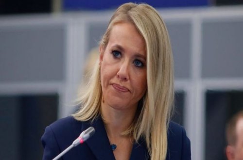 Kseniya Sobçak Rusiyadan qaçıb