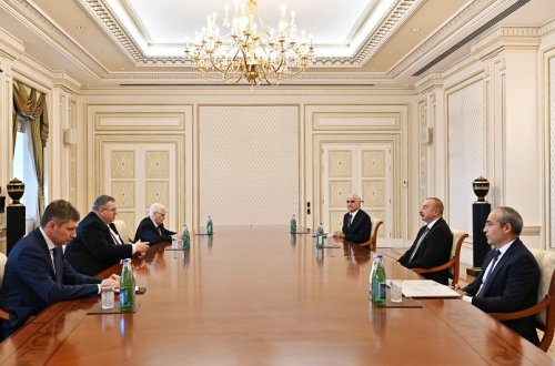 Prezident İlham Əliyev Rusiya Baş nazirinin müavinini qəbul edib - YENİLƏNİB