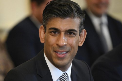 Böyük Britaniya və Kanadanın baş nazirləri arasında ilk telefon danışığı olub