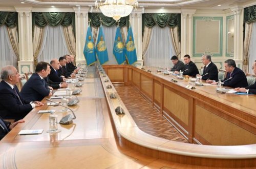 Azərbaycanın Baş naziri Kasım-Jomart Tokayevlə görüşüb