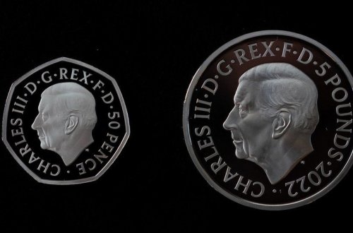 Britaniyada üzərində III Çarlzın təsviri olan sikkələrin buraxılmasına başlanılıb