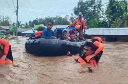 Filippində torpaq sürüşmələri və daşqınlar nəticəsində azı 31 nəfər ölüb