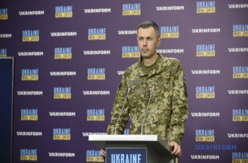 Ukrayna Belarusla sərhəddə nəzarəti gücləndirir