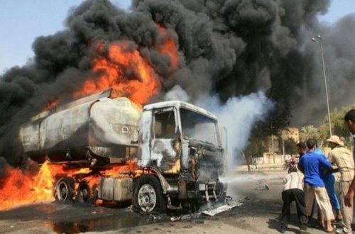 Hindistanda yanacaq daşıyan yük maşınının partlaması nəticəsində 4 nəfər ölüb