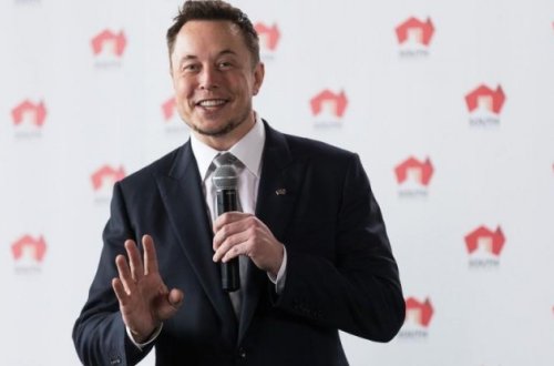 Mask Tvitterin əməkdaşlarını işdən qovur