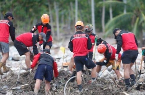 Filippində daşqın dağıntılara səbəb oldu