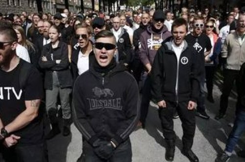 Norveçdə neonasistləri dəstəkləyən nümayişdə 35 nəfər SAXLANILIB