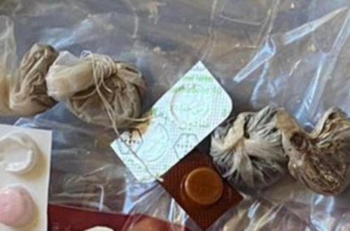 Bakıda həbsdə olan qardaşı ilə görüşə gələn şəxsin üzərində narkotik aşkarlanıb