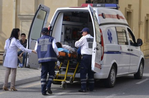 Şəmkirdə dördü uşaq olmaqla 5 nəfər kimyəvi məhluldan zəhərlənib