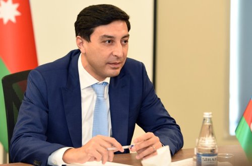 Nazir Aparat rəhbərini vəzifəsindən azad etdi