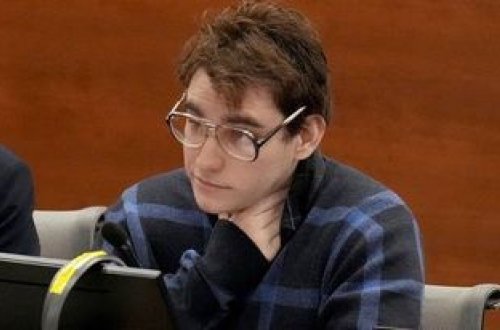 ABŞ-da 17 nəfəri qətlə yetirən məktəbə hücum edən Kruz ömürlük həbs cəzasına məhkum edilib