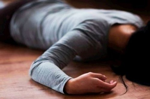 İtkin düşmüş 3 uşaq anası sevgilisinin evində ölü tapıldı - FOTO