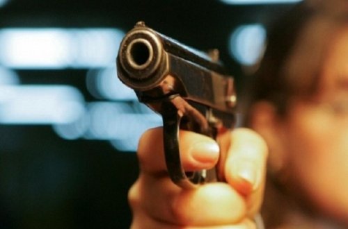 İranda məscidin imamı güllələnib