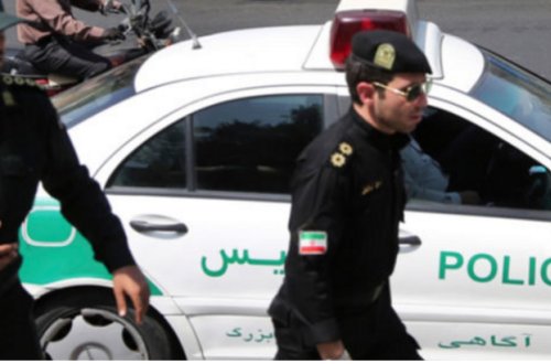 KİV: İranda etirazçılarla toqquşmalarda 10 polis əməkdaşı yaralanıb, ölənlər var