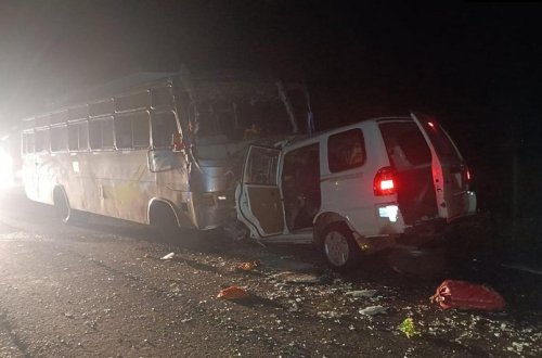 Hindistanda ağır yol qəzası nəticəsində azı 11 nəfər ölüb