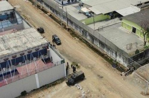 Ekvadorda həbsxanada baş verən iğtişaşda 6 polis yaralanıb