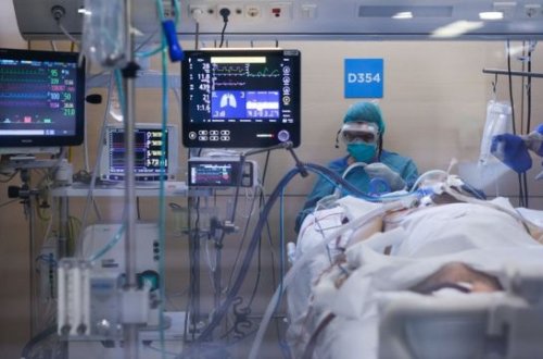 411 gün koronavirusdan əziyyət çəkən şəxs sağaldı