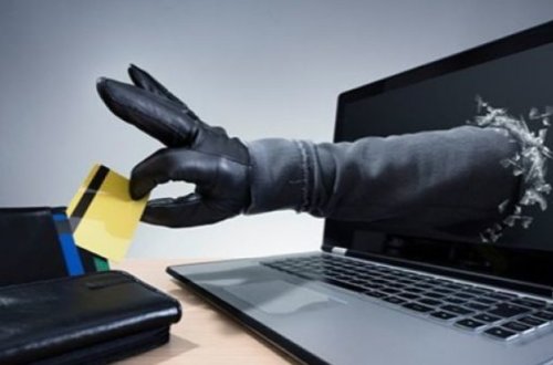 Sumqayıtda müştərinin bank hesabından pul oğurlanıb