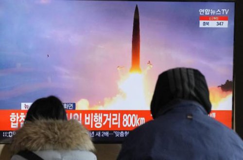 Şimali Koreya Yapon dənizinə ballistik raket atdı